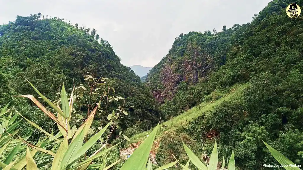 View during Mawryngkhang Trek - Bamboo Trail Meghalaya - The Gypsy Chiring