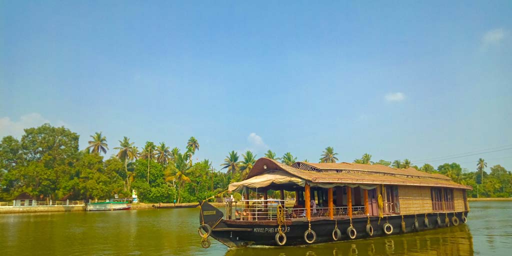 Things to do in Kerala , Kerala Backwaters
