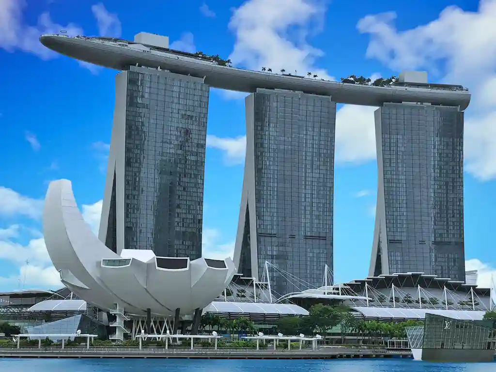 Marina Bay Sands Building - Unique things to do in Singapore