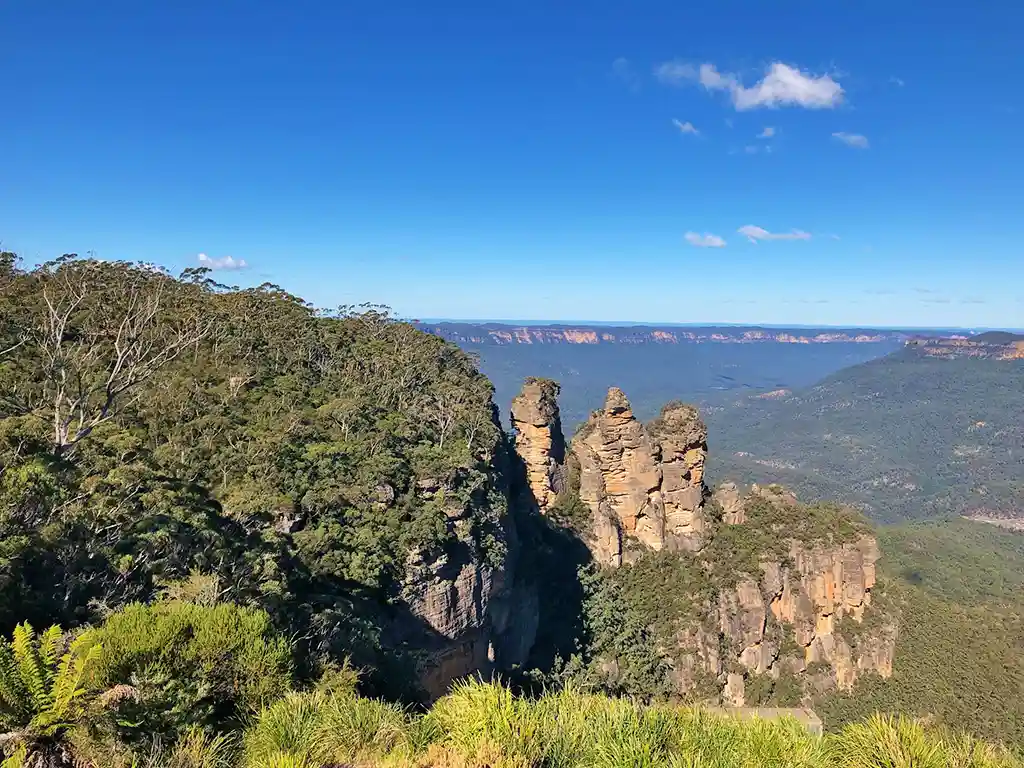 Three Sisters Rock Formation Photo in Katoomba area of Blue Mountains in Australia