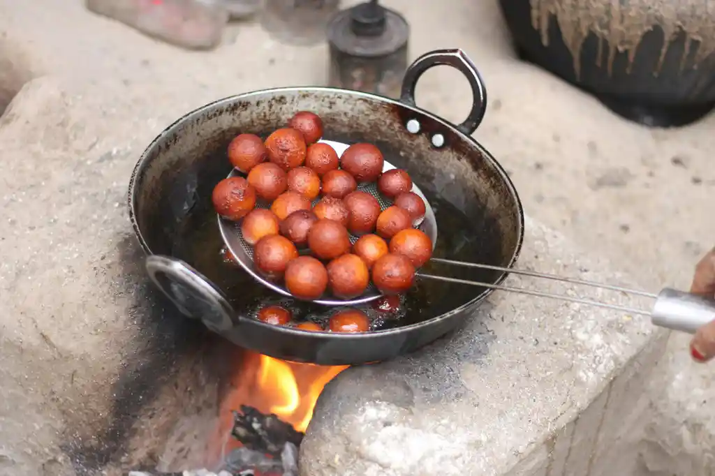 Gulab Jamun on a Kadhai Pan - Indian Street Foods