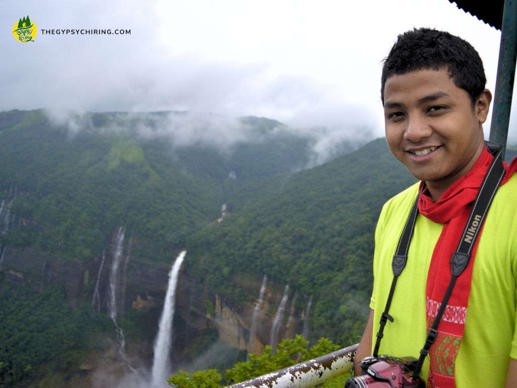 The Gypsy Chiring in Nohkalikai Falls Meghalaya